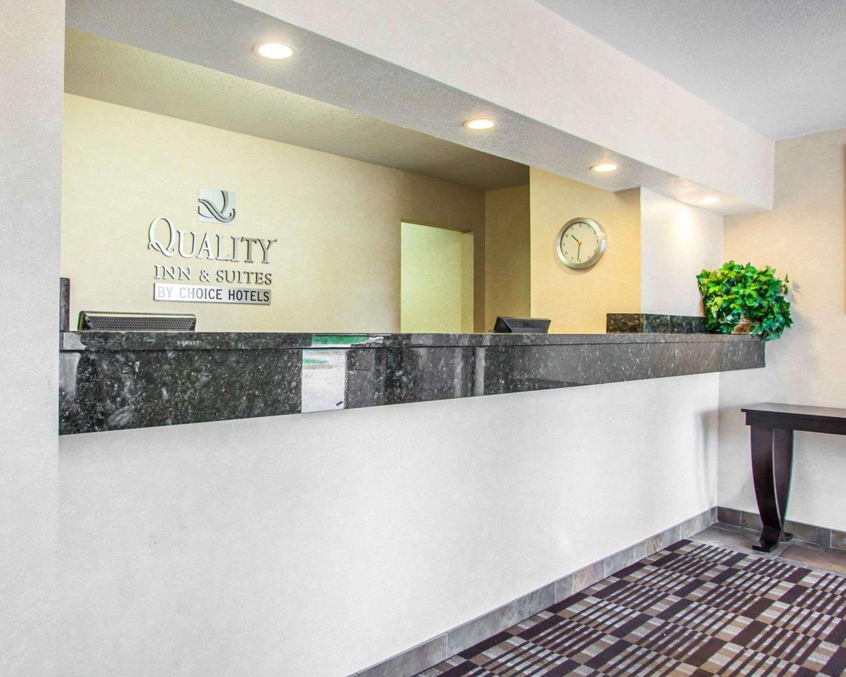 Quality Inn & Suites Ankeny-Des Moines Exteriér fotografie